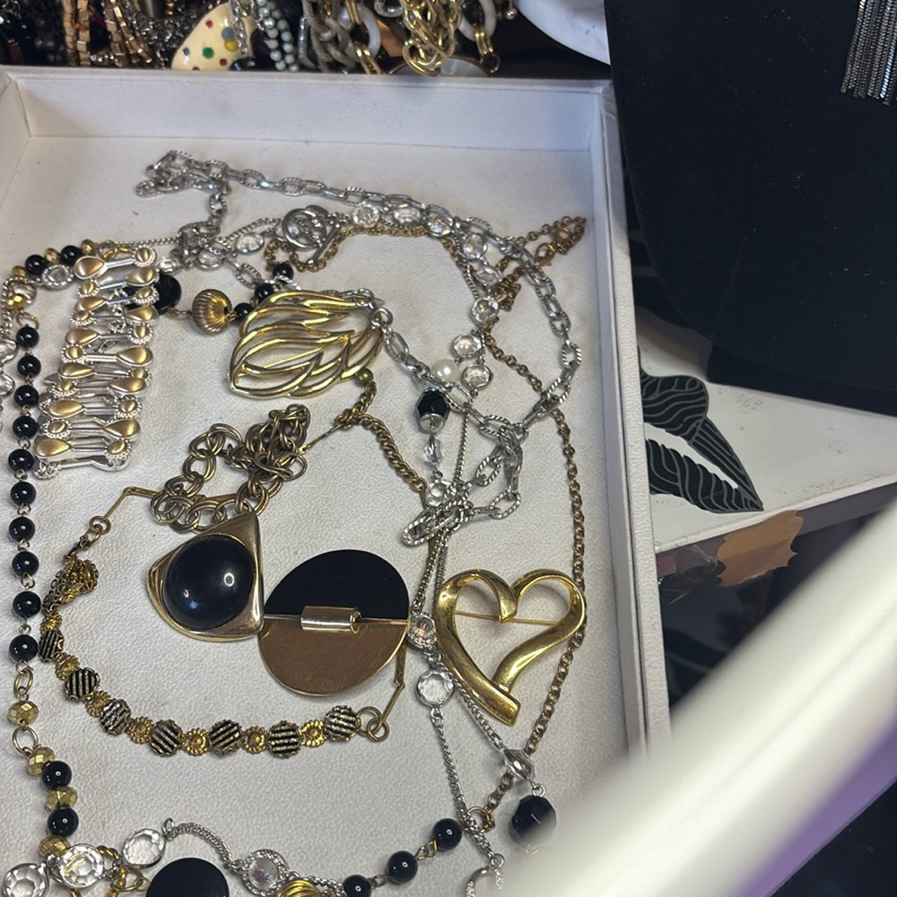 Random Pulls Jewelry
